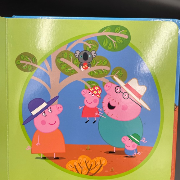 Peppa Pig Peppa Visits the Outback board book - Picture 4 of 5